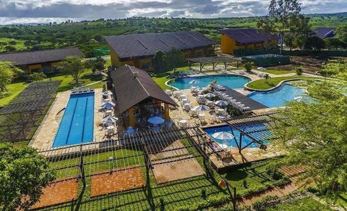 Winterville Flat 226 Gravata  Luaran gambar