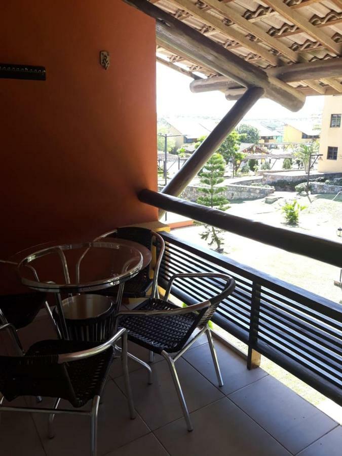 Winterville Flat 226 Gravata  Luaran gambar